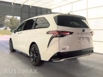 2026 Toyota Sienna XSE 7-Passenger 120.5" WB - miniatura 8