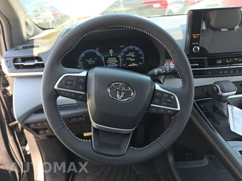 2026 Toyota Sienna XSE 7-Passenger 120.5" WB - miniatura 10