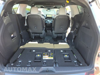 2026 Toyota Sienna XSE 7-Passenger 120.5" WB - miniatura 17