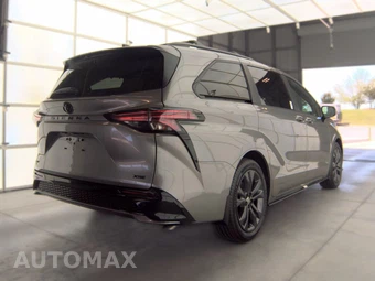 2026 Toyota Sienna XSE 7-Passenger 120.5" WB - miniatura 4