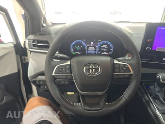 2026 Toyota Sienna XSE 7-Passenger - miniatura 10