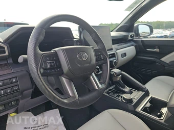 2026 Toyota Tacoma i-FORCE MAX Limited Crew Cab Medium Bed - miniatura 10