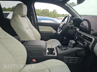 2026 Toyota Tacoma i-FORCE MAX Limited Crew Cab Medium Bed - miniatura 8
