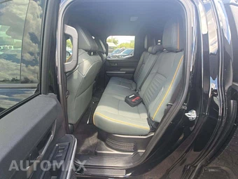 2026 Toyota Tacoma i-FORCE MAX Trailhunter Crew Cab Long Bed - miniatura 13