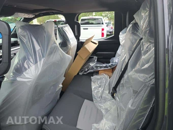 2026 Toyota Tacoma i-FORCE MAX TRD Off Road Crew Cab Medium Bed - miniatura 13