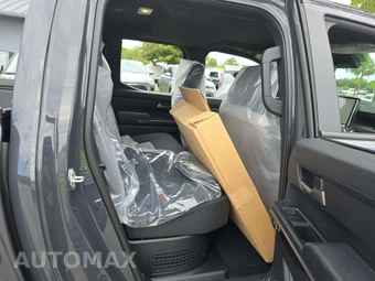 2026 Toyota Tacoma i-FORCE MAX TRD Off Road Crew Cab Medium Bed - miniatura 16