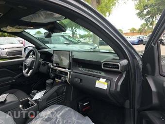 2026 Toyota Tacoma i-FORCE MAX TRD Off Road Crew Cab Medium Bed - miniatura 19