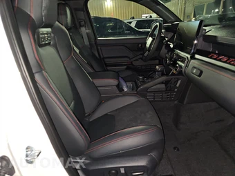 2026 Toyota Tacoma i-FORCE MAX TRD Pro Crew Cab Medium Bed - miniatura 14