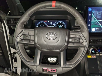 2026 Toyota Tacoma i-FORCE MAX TRD Pro Crew Cab Medium Bed - miniatura 16