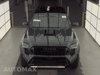 2026 Toyota Tacoma i-FORCE MAX TRD Pro Crew Cab Medium Bed - miniatura 2