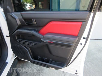 2026 Toyota Tacoma i-FORCE MAX TRD Pro Crew Cab Medium Bed - miniatura 21