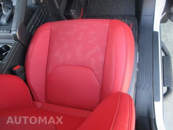 2026 Toyota Tacoma i-FORCE MAX TRD Pro Crew Cab Medium Bed - miniatura 28