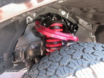 2026 Toyota Tacoma i-FORCE MAX TRD Pro Crew Cab Medium Bed - miniatura 69