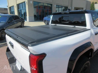 2026 Toyota Tacoma i-FORCE MAX TRD Pro Crew Cab Medium Bed - miniatura 74