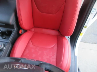 2026 Toyota Tacoma i-FORCE MAX TRD Pro Crew Cab Medium Bed - miniatura 9