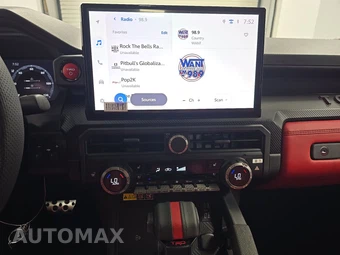 2026 Toyota Tacoma i-FORCE MAX TRD Pro Crew Cab Medium Bed - miniatura 11