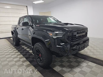 2026 Toyota Tacoma i-FORCE MAX TRD Pro Crew Cab Medium Bed - miniatura 3