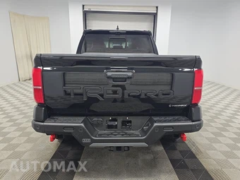 2026 Toyota Tacoma i-FORCE MAX TRD Pro Crew Cab Medium Bed - miniatura 5