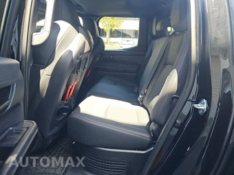2026 Toyota Tacoma i-FORCE MAX TRD Pro Crew Cab Medium Bed - miniatura 13