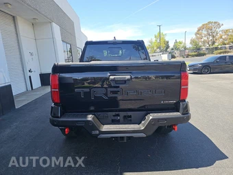 2026 Toyota Tacoma i-FORCE MAX TRD Pro Crew Cab Medium Bed - miniatura 5