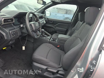 2026 Toyota Tacoma SR Crew Cab Medium Bed - miniatura 7