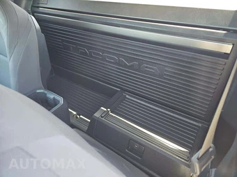 2026 Toyota Tacoma SR Regular Cab Long Bed - miniatura 10