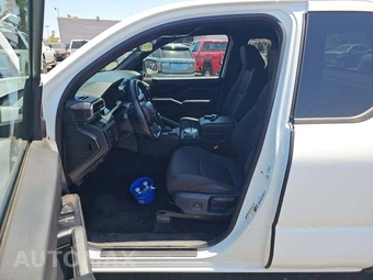 2026 Toyota Tacoma SR Regular Cab Long Bed - miniatura 3