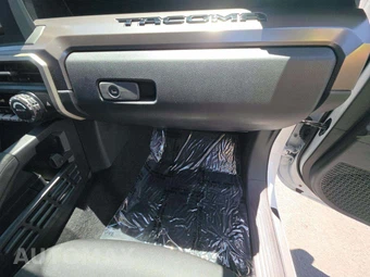 2026 Toyota Tacoma SR5 Crew Cab Long Bed - miniatura 19