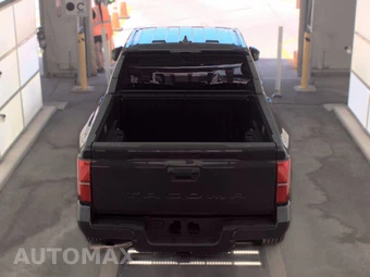 2026 Toyota Tacoma SR5 Crew Cab Medium Bed - miniatura 5