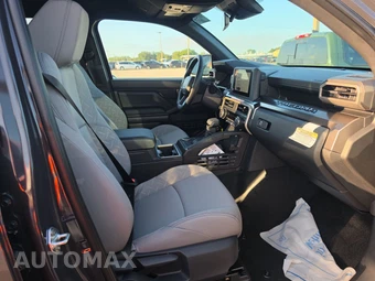 2026 Toyota Tacoma SR5 Crew Cab Medium Bed - miniatura 8