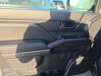 2026 Toyota Tacoma SR5 Crew Cab Medium Bed - miniatura 9