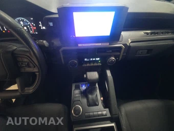 2026 Toyota Tacoma SR5 Crew Cab Medium Bed - miniatura 11