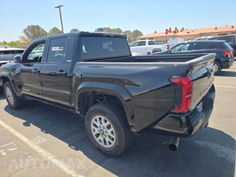 2026 Toyota Tacoma SR5 Crew Cab Medium Bed - miniatura 6