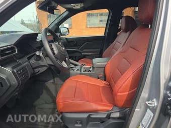 2026 Toyota Tacoma SR5 Crew Cab Medium Bed - miniatura 13