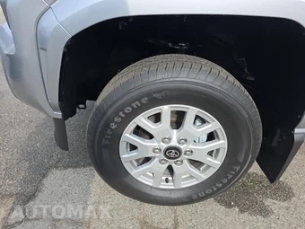 2026 Toyota Tacoma SR5 Crew Cab Medium Bed - miniatura 8