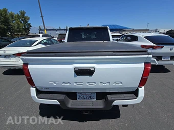 2026 Toyota Tacoma SR5 Crew Cab Medium Bed - miniatura 5
