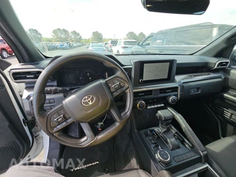 2026 Toyota Tacoma SR5 Crew Cab Medium Bed - miniatura 11
