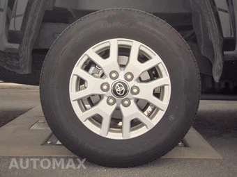 2026 Toyota Tacoma SR5 Crew Cab Medium Bed - miniatura 11