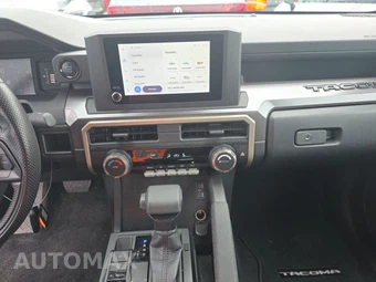 2026 Toyota Tacoma SR5 Crew Cab Medium Bed - miniatura 17