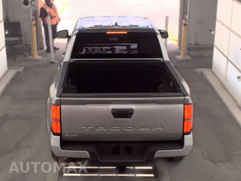 2026 Toyota Tacoma SR5 Crew Cab Medium Bed - miniatura 6
