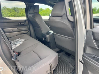 2026 Toyota Tacoma SR5 Crew Cab Medium Bed - miniatura 30
