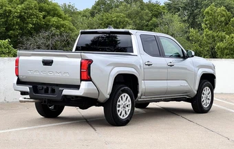 2026 Toyota Tacoma SR5 Crew Cab Medium Bed - miniatura 7