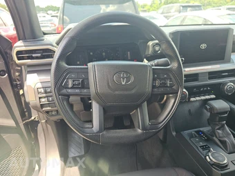 2026 Toyota Tacoma SR5 Crew Cab Medium Bed - miniatura 16