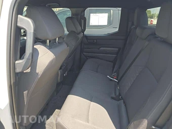 2026 Toyota Tacoma SR5 Crew Cab Medium Bed - miniatura 13