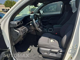 2026 Toyota Tacoma SR5 Crew Cab Medium Bed - miniatura 6