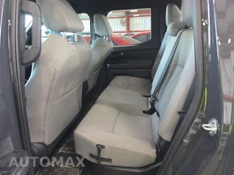 2026 Toyota Tacoma SR5 Crew Cab Medium Bed - miniatura 13