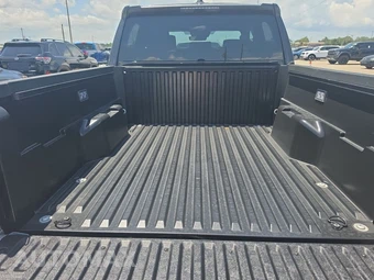 2026 Toyota Tacoma SR5 Crew Cab Medium Bed - miniatura 16