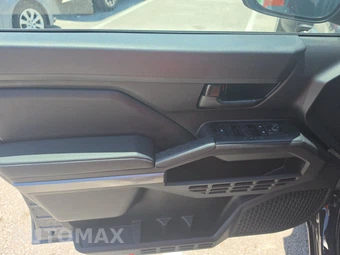 2026 Toyota Tacoma SR5 Crew Cab Medium Bed - miniatura 9