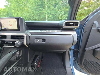 2026 Toyota Tacoma TRD Off-Road Crew Cab Long Bed - miniatura 16