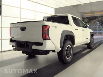 2026 Toyota Tacoma TRD Off-Road Crew Cab Medium Bed - miniatura 4
